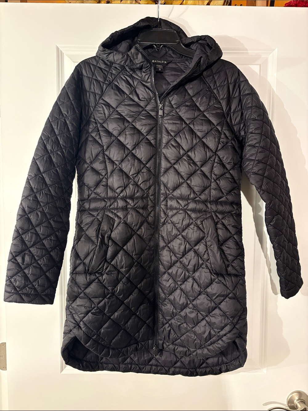 Athleta Black Whisper Featherless Parka - XS
